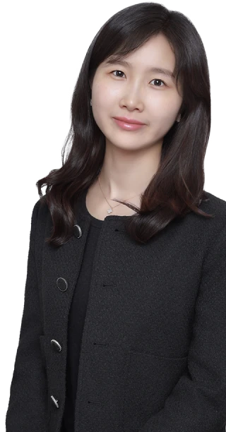 정채연